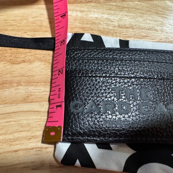 NWOT Marc Jacob’s Black Leather Card Case - Picture 6 of 7